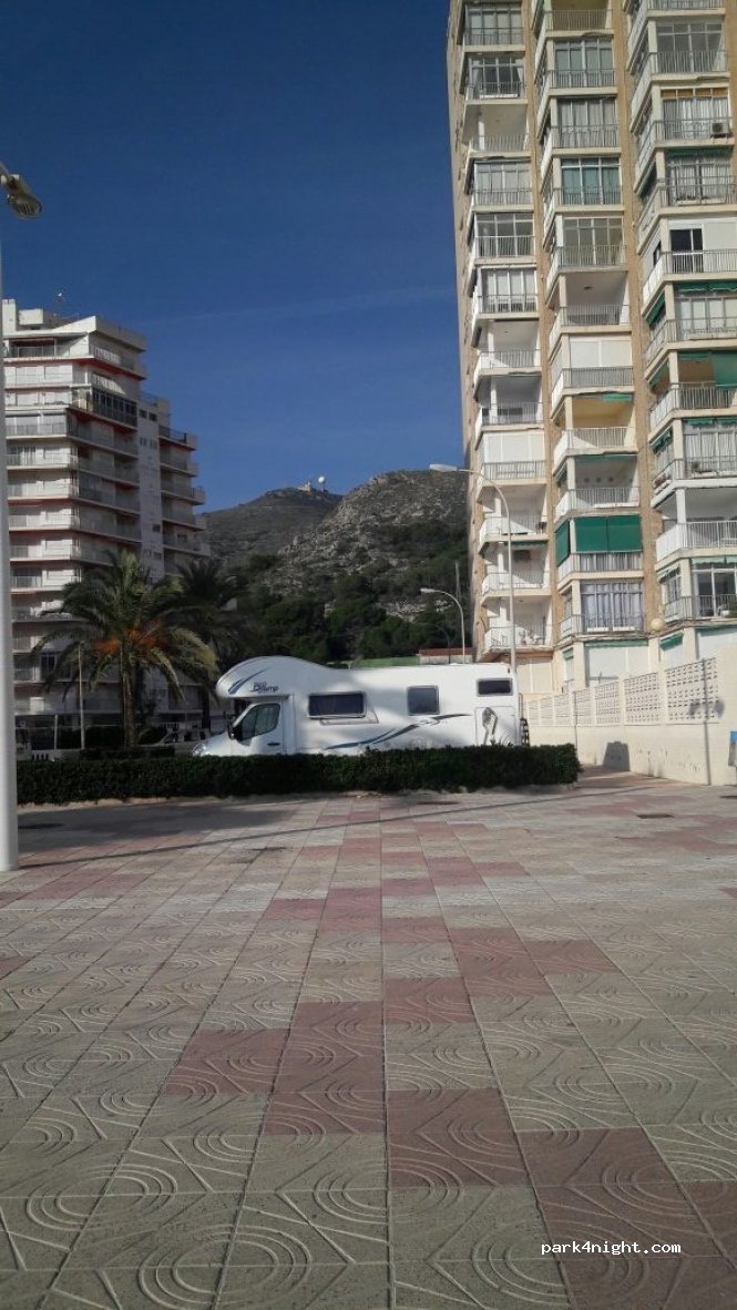 (46408) Cullera - 17 Avenida Castelló — foto