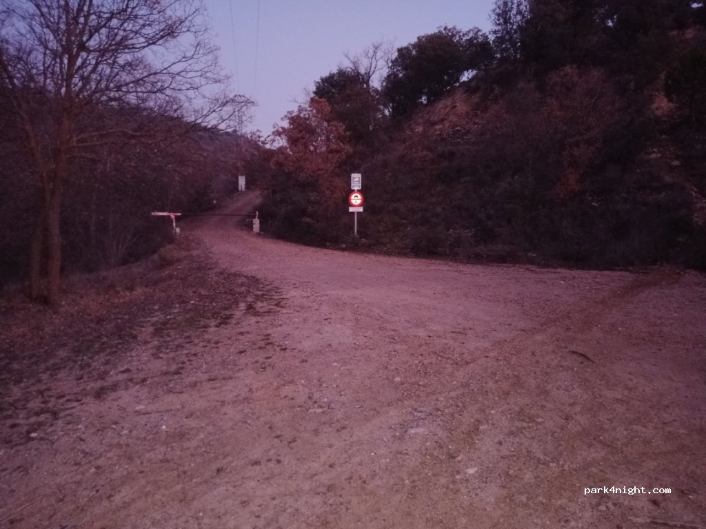 (28729) Venturada - 560 Calle de los Álamos — foto 2