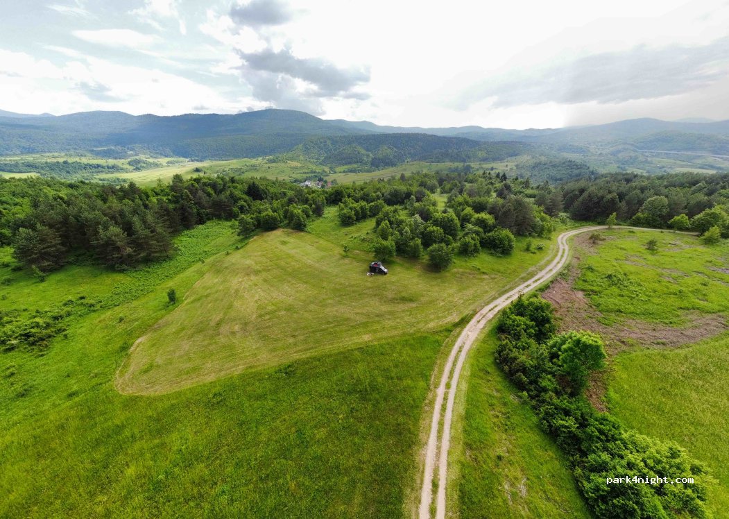 (47303) Cerovnik - Unnamed Road — foto 3