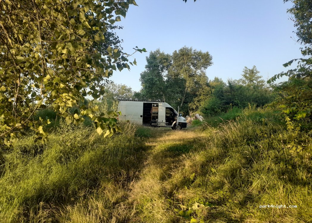 (45250) Briare - Unnamed Road — foto 2