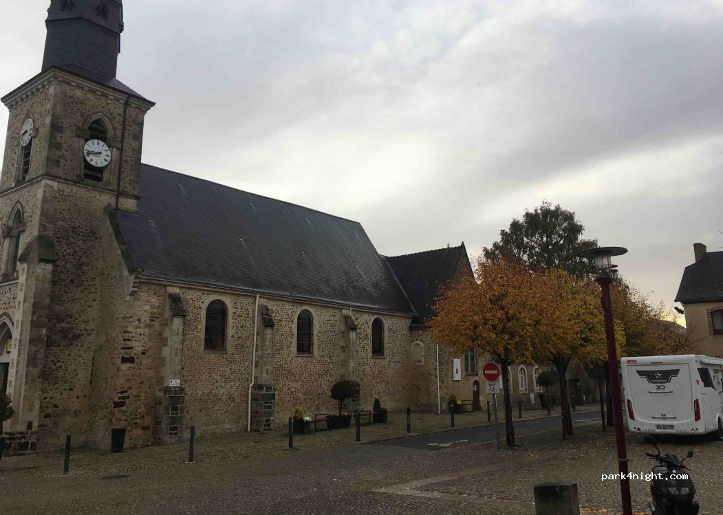 (72470) Champagné - 1B Rue Jacques Guède — foto 3