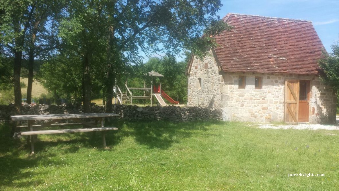 (46500) Mayrinhac-Lentour - Les Causses — foto
