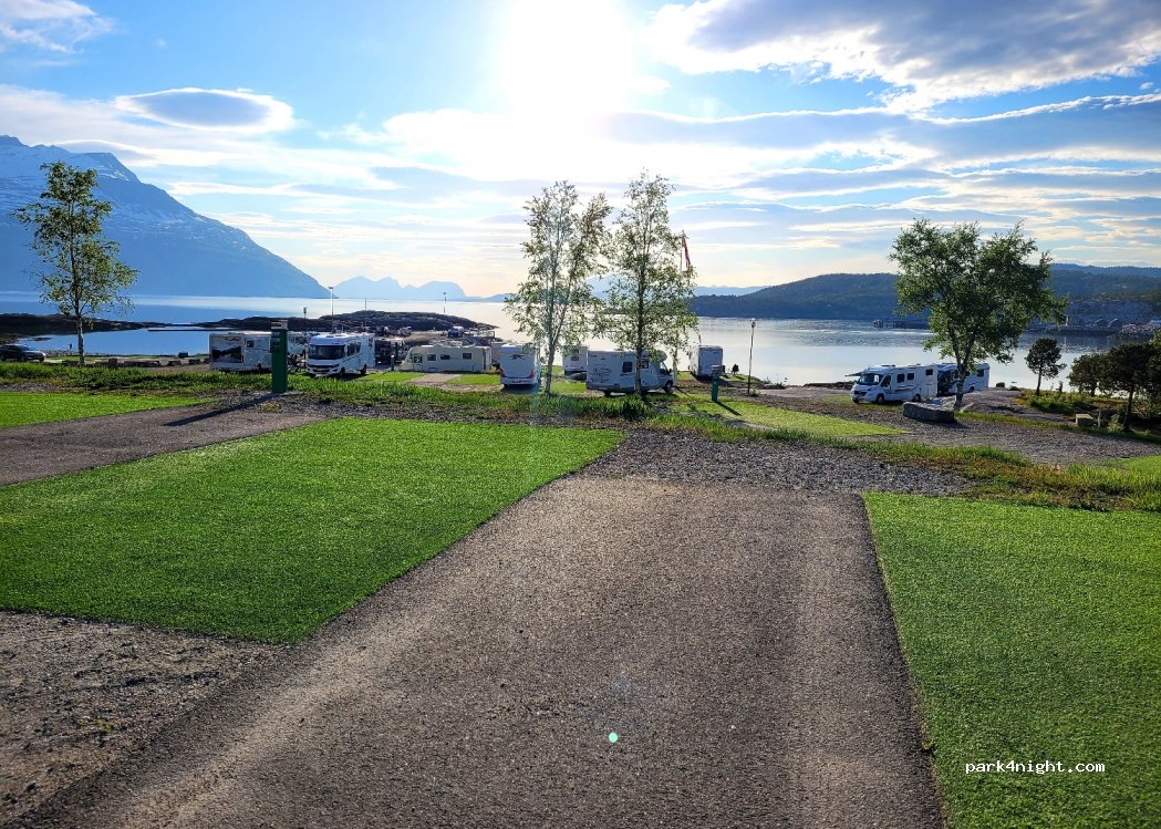 Innhavet bobilparkering — foto 2