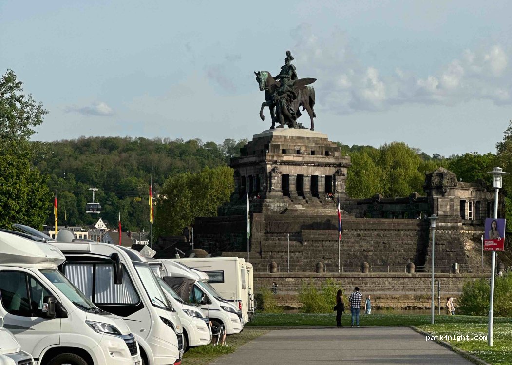 Wohnmobilstellplatz Camping Knaus RHEIN-MOSELBLICK — foto 4