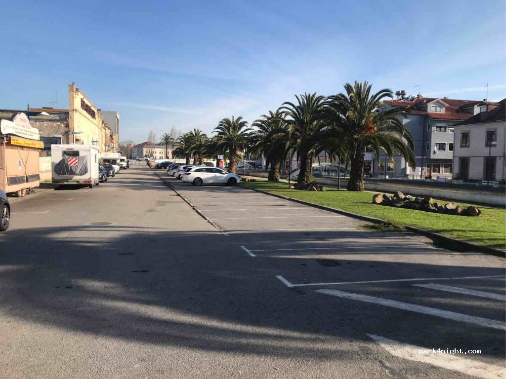 (3810-164) Aveiro - 16 Cais do Paraiso — foto