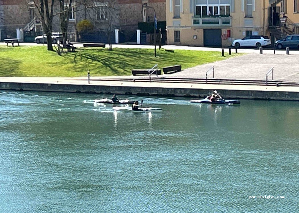 (08800) Monthermé - 5 Quai Aristide Briand — foto 4