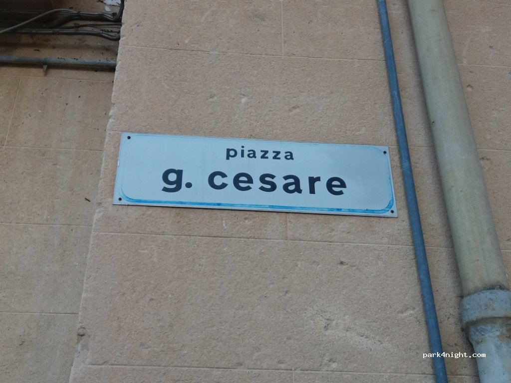 (92016) Ribera - 1 Piazza Giulio Cesare — foto