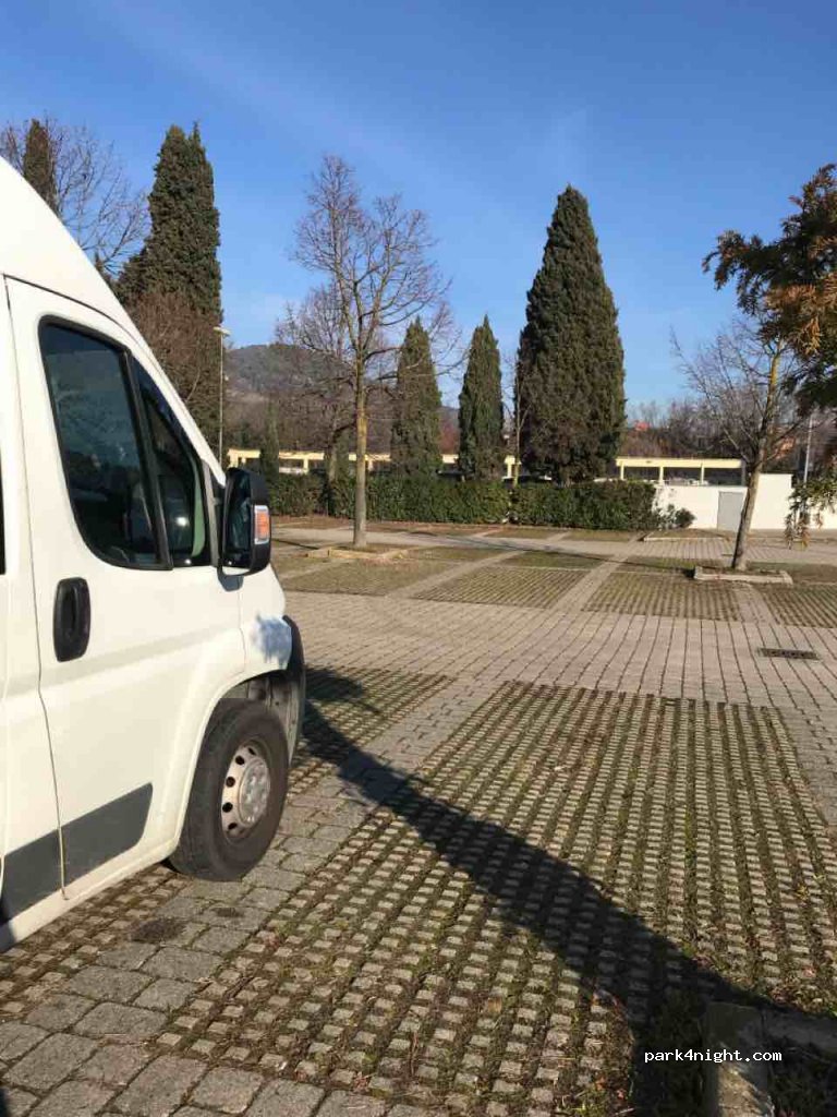 (37127) Avesa - 24 Via la Reciproca — foto