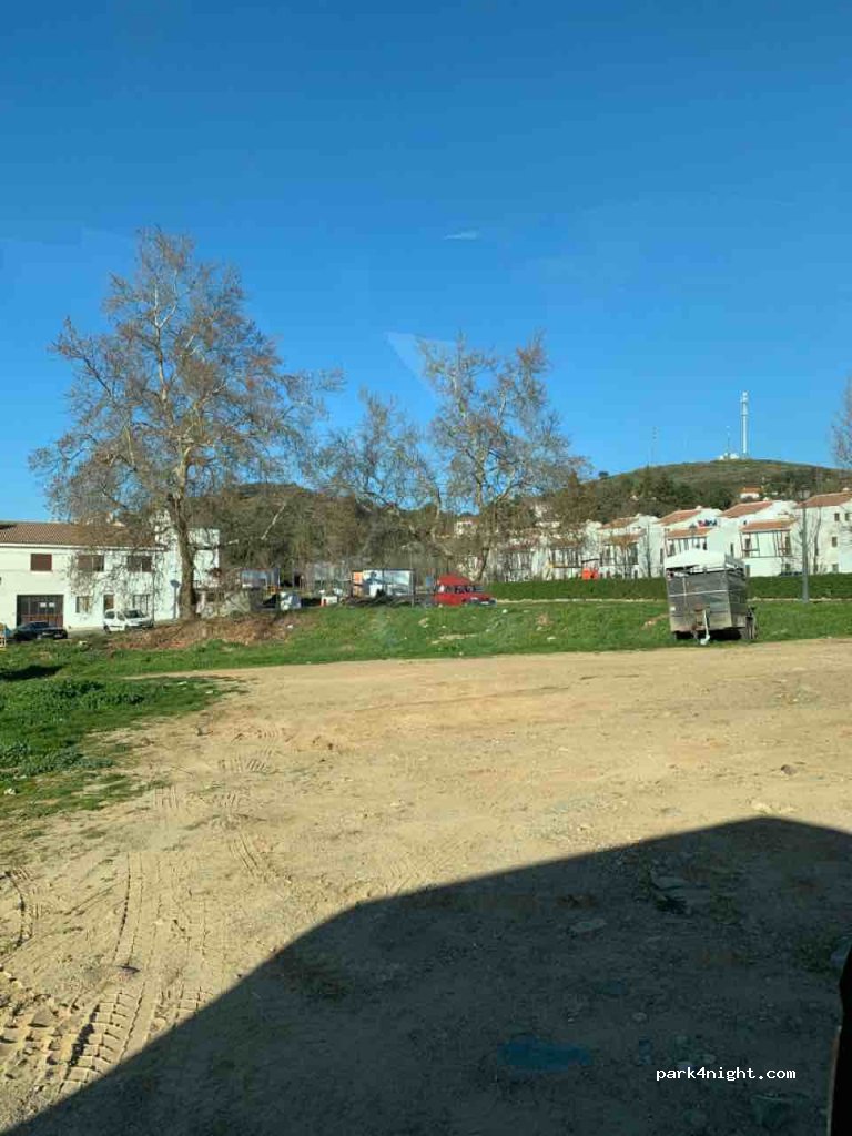 (21230) Cortegana - 1 Avenida Fray Alonso Giraldo Terre — foto 2