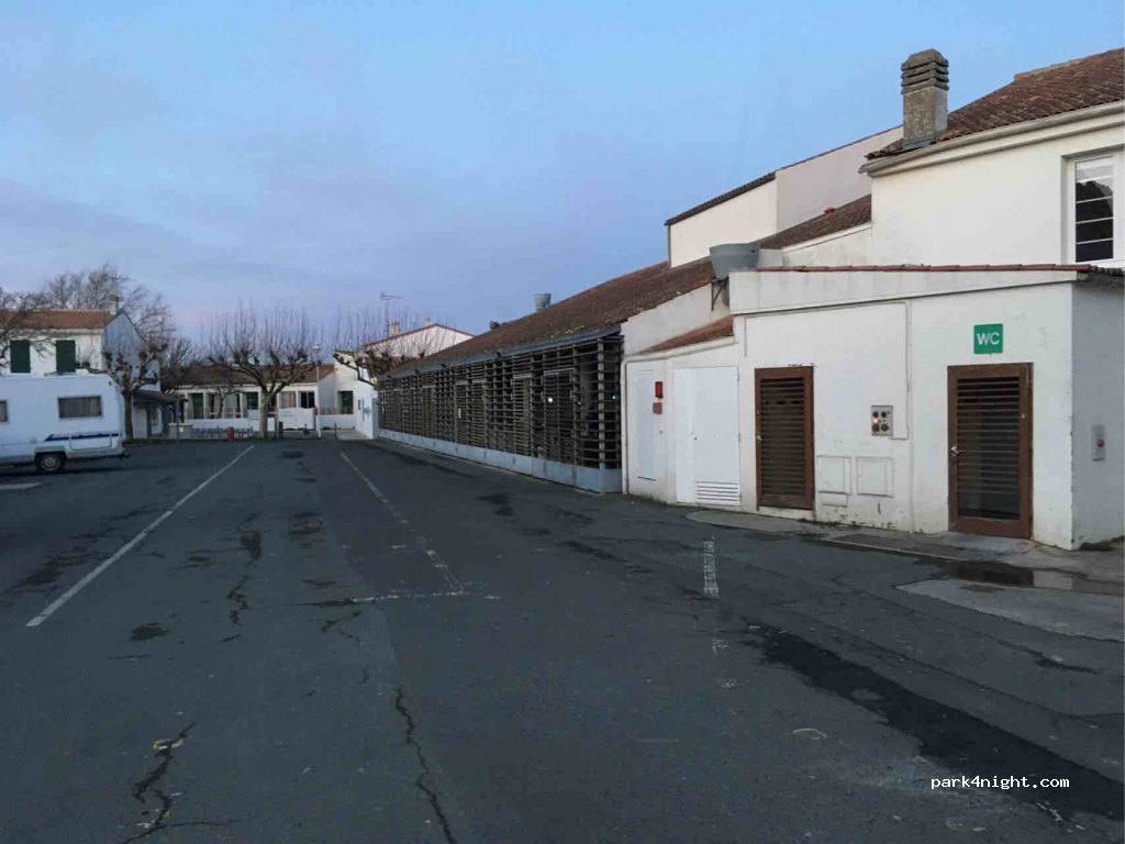 (17650) Saint-Denis-d'Oléron - 16 Rue de la Libération — foto 2