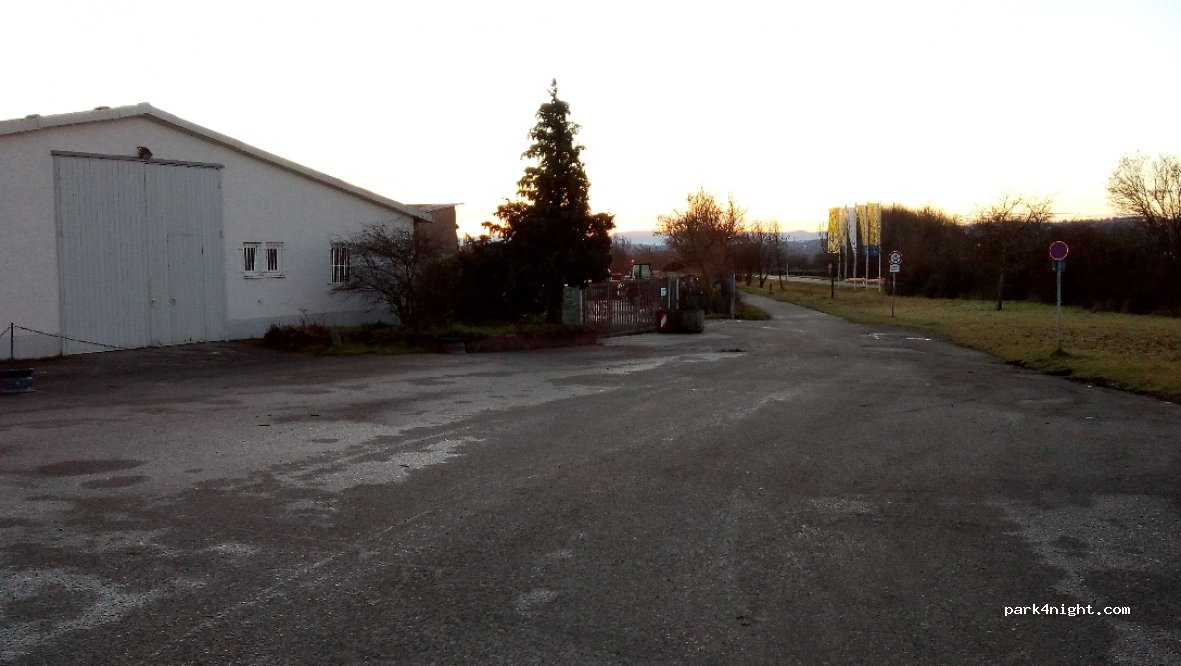 (70771) Leinfelden-Echterdingen - 91 Bernhäuser Straße — foto 2