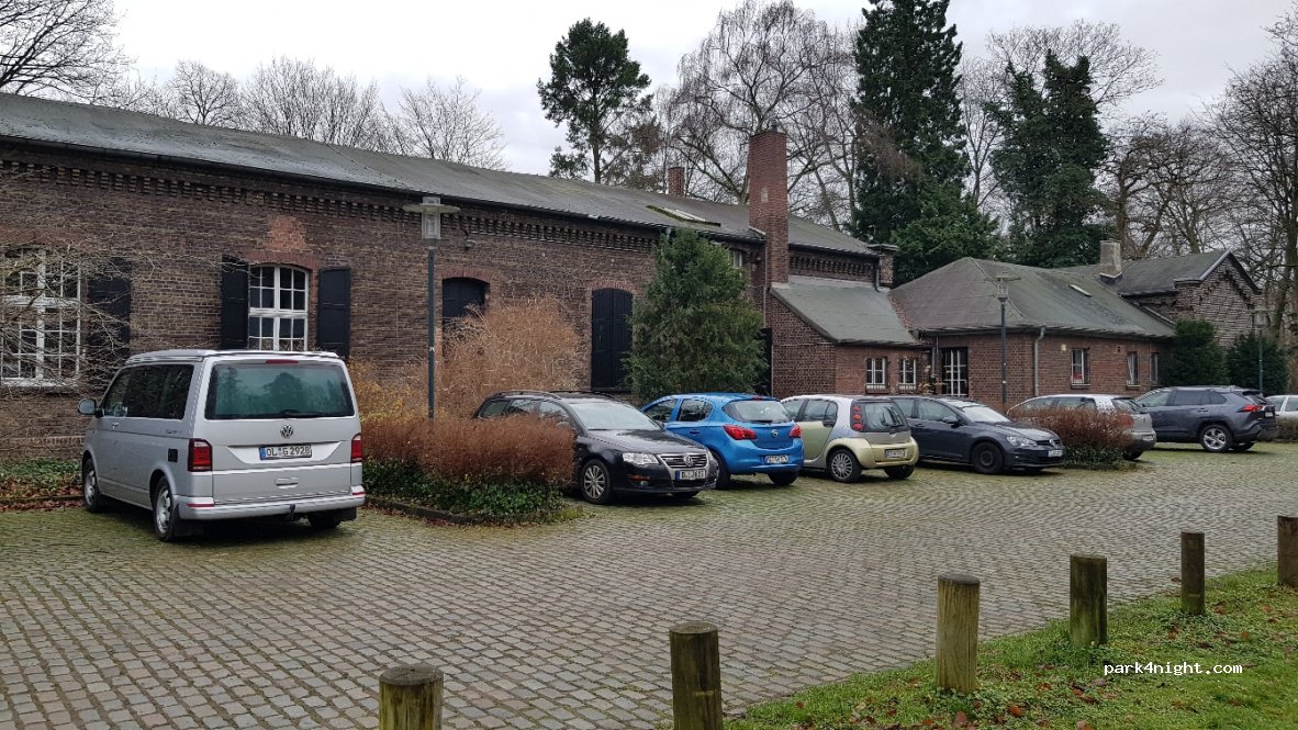 (40593) Düsseldorf - 10 Urdenbacher Allee — foto 2