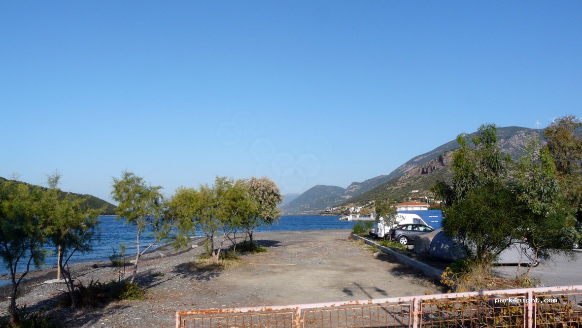 (330 58) Chania - Eparchiaki Odos Spilion-Paralia Sergoulas — foto