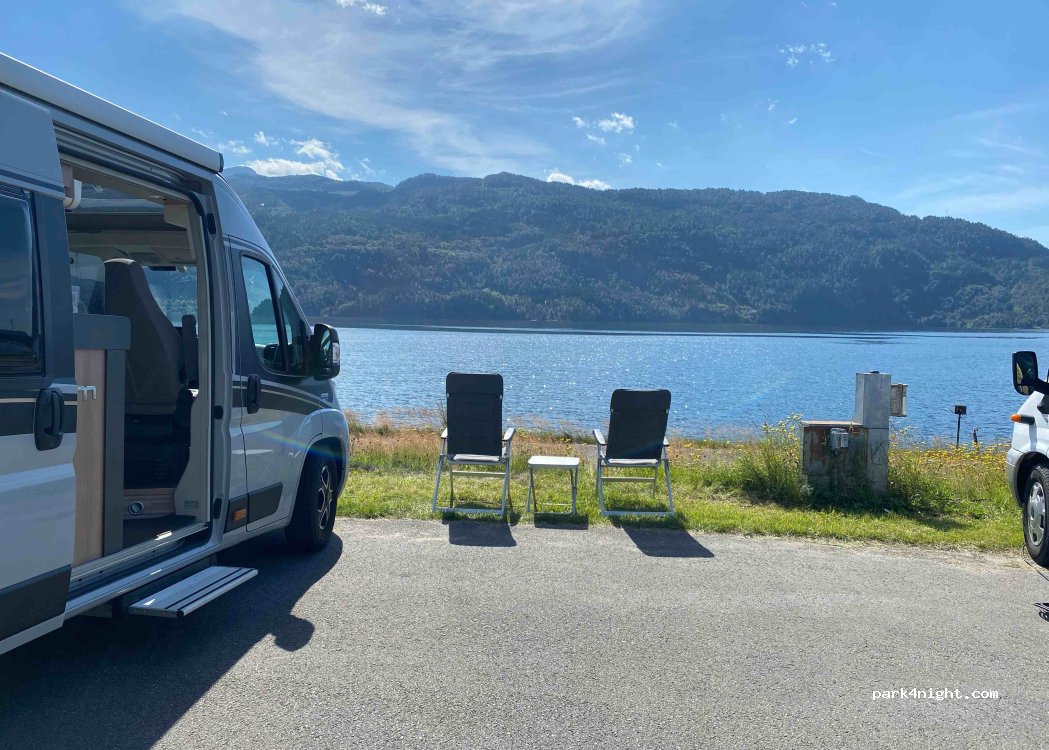 (4200) Sauda - 290 Riksveg 520 — foto 3