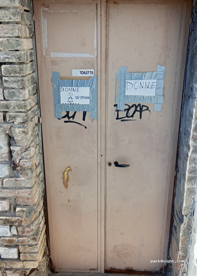 (61034) Fossombrone - 2 Viale Martiri della Resistenza — foto 2