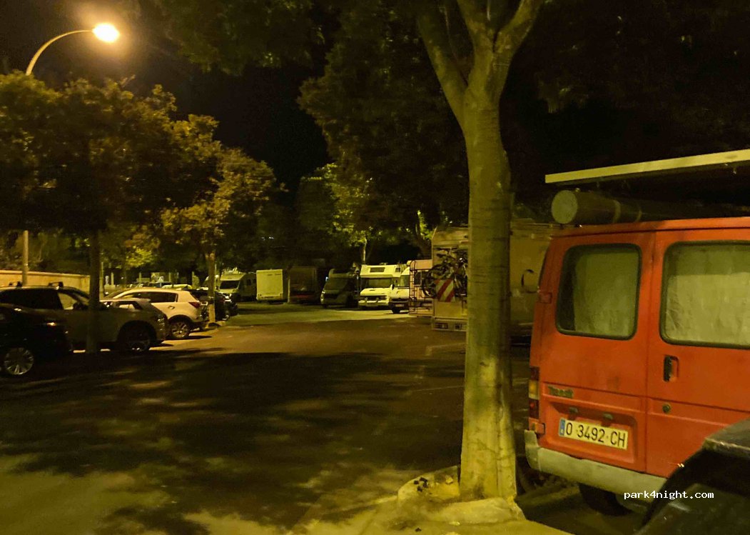 (29630) Benalmádena - 7 Avenida de Rocío Jurado — foto 3