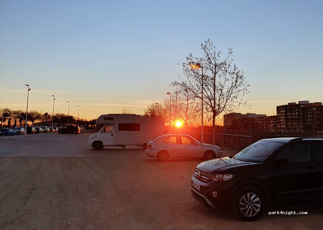 (46500) Sagunt - 305 Plaça P.p. Norte Palancia — foto