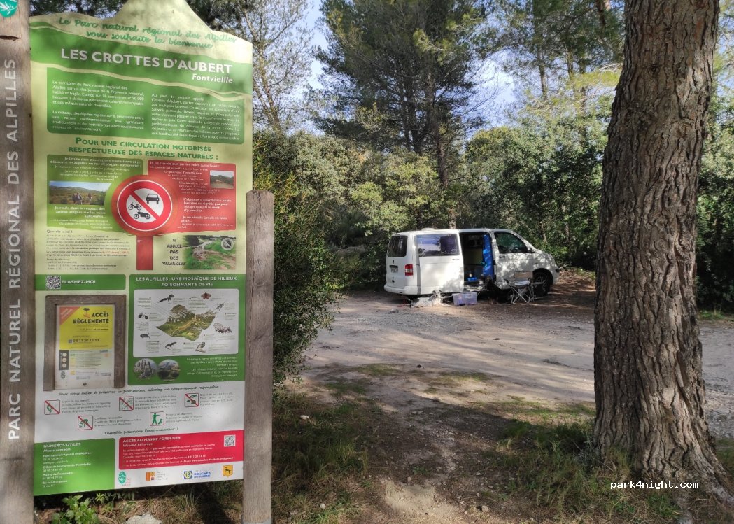 (13990) Fontvieille - Route de l'Acqueduc — foto 2