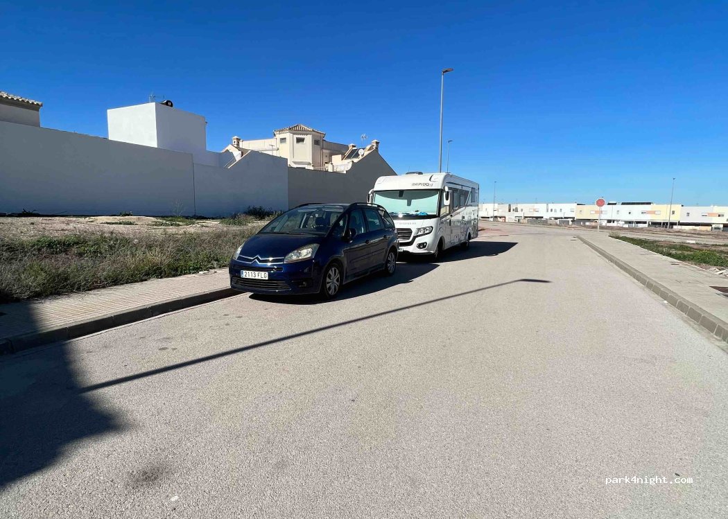 (41749) El Cuervo - 7 Calle Emilia Pardo Bazán — foto 2