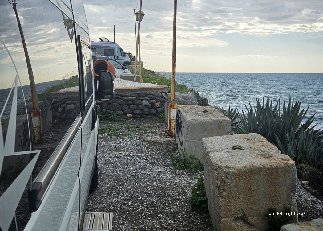 (29793) Torrox - 2520 Diseminado Pago Frontiles — foto 2