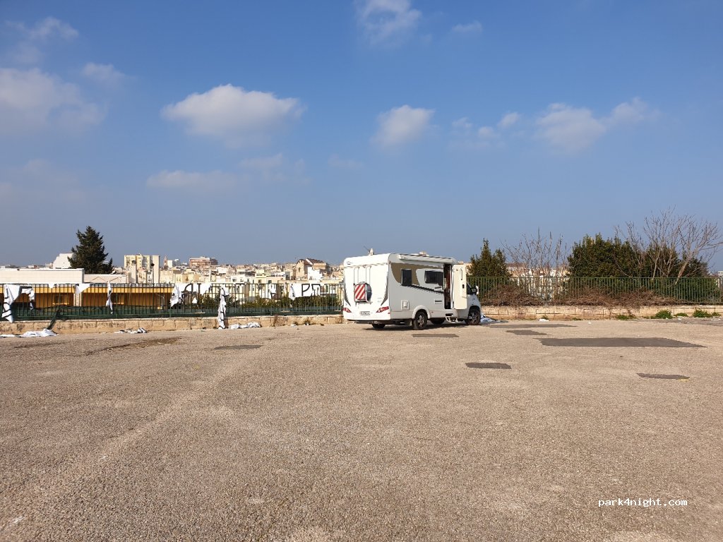 (70032) Bitonto - 46 Via Vincenzo De Michele — foto