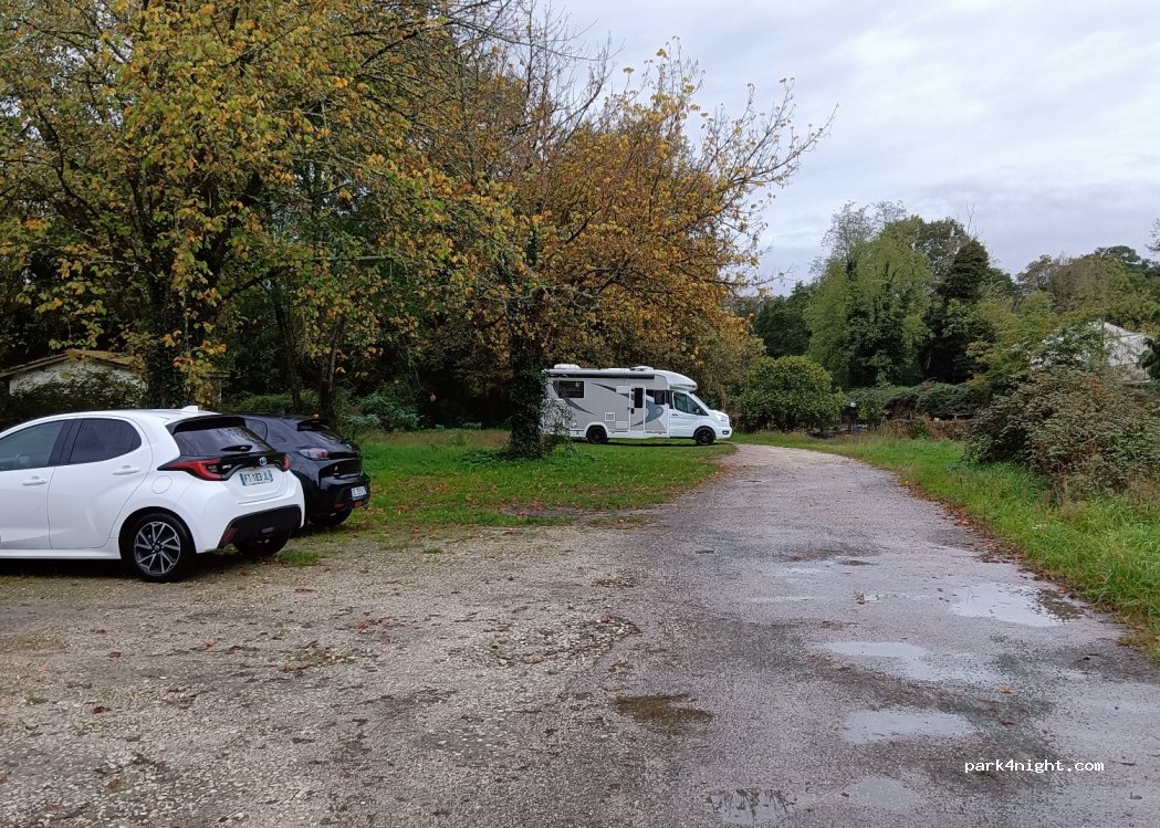 (33160) Saint-Médard-en-Jalles - 6 Allée Dordins — foto 5