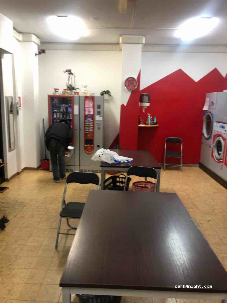 (08100) Nuoro - Via Peppino Catte, 86 — foto 2
