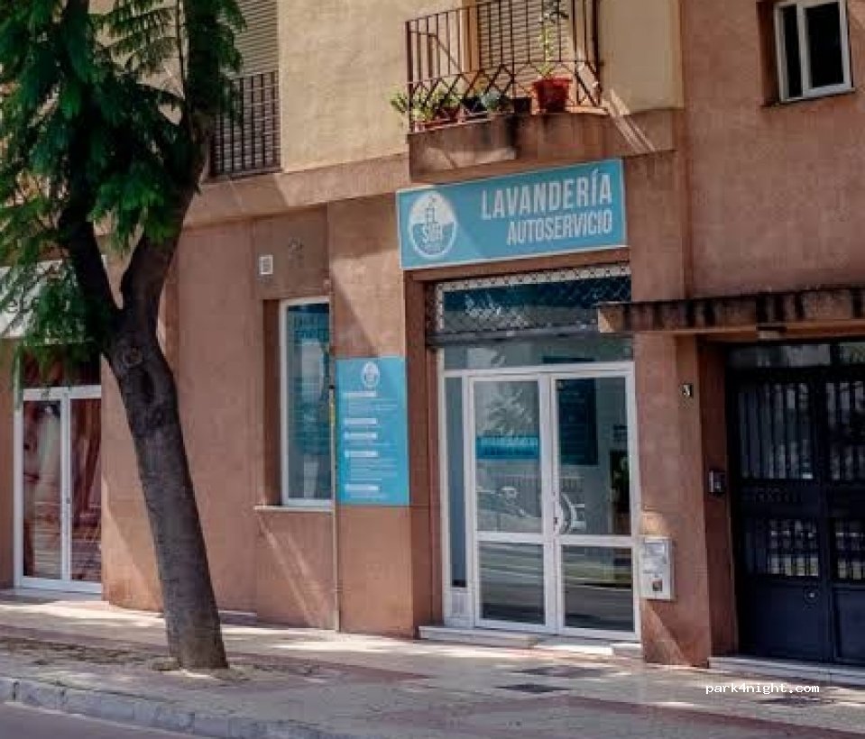 (11540) Sanlúcar de Barrameda - 163 Avenida Quinto Centenario — foto