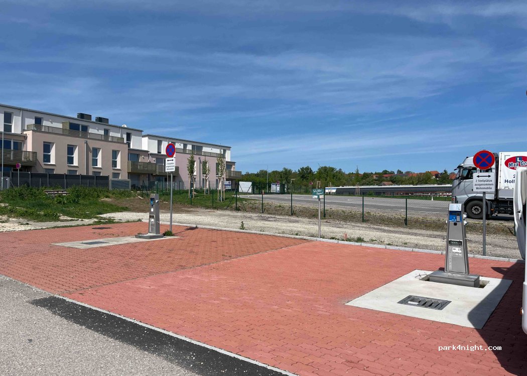 Parkplatz Hollabrunn — foto 4