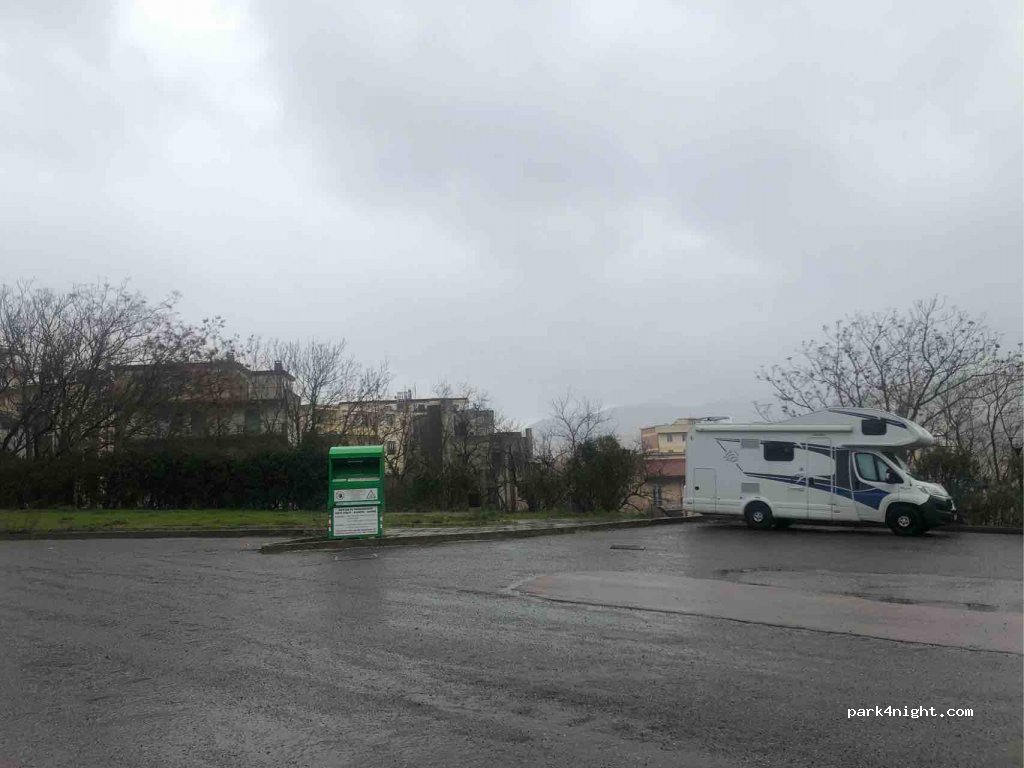 (08100) Nuoro - 67 Via Eugenio Montale — foto