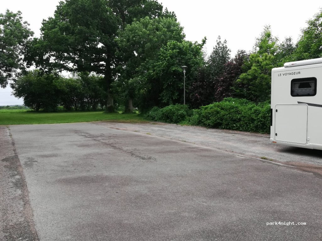 (22460) Saint-Thélo - Le Bourg — foto 2
