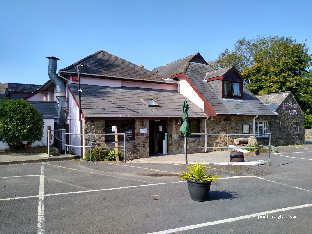 Trewern Arms — foto
