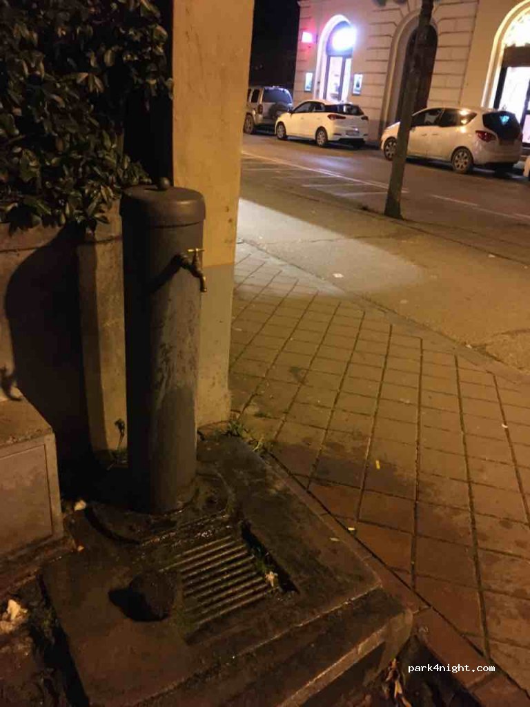 (55100) Lucca - 196 Viale San Concordio — foto 2