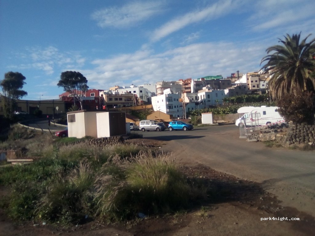 (35488) Gáldar - 134 Carretera General — foto 3