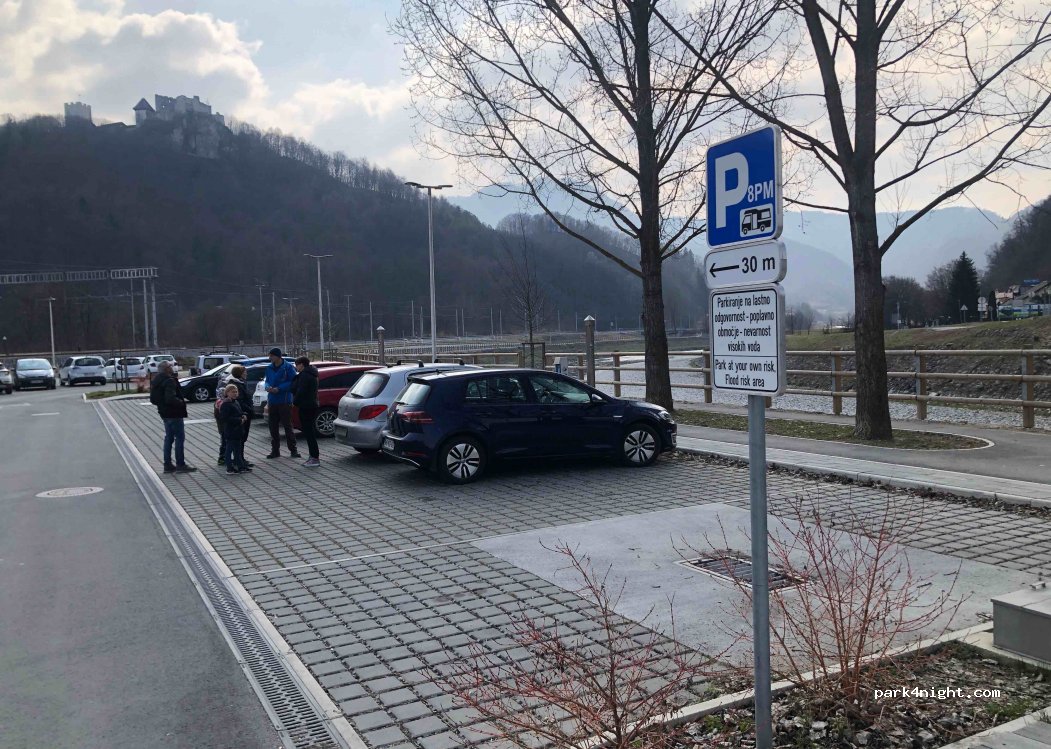 (3000) Celje - 15 Ulica XIV. divizije — foto 3