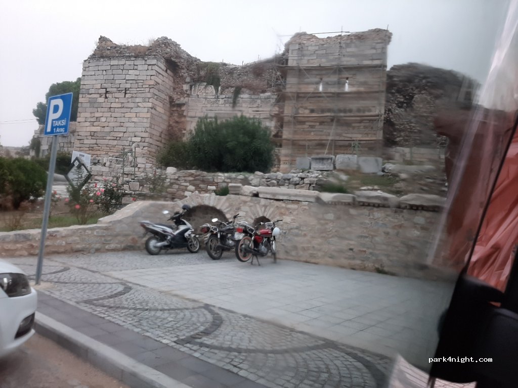 (35920)  - 15 B St. Jean Caddesi — foto