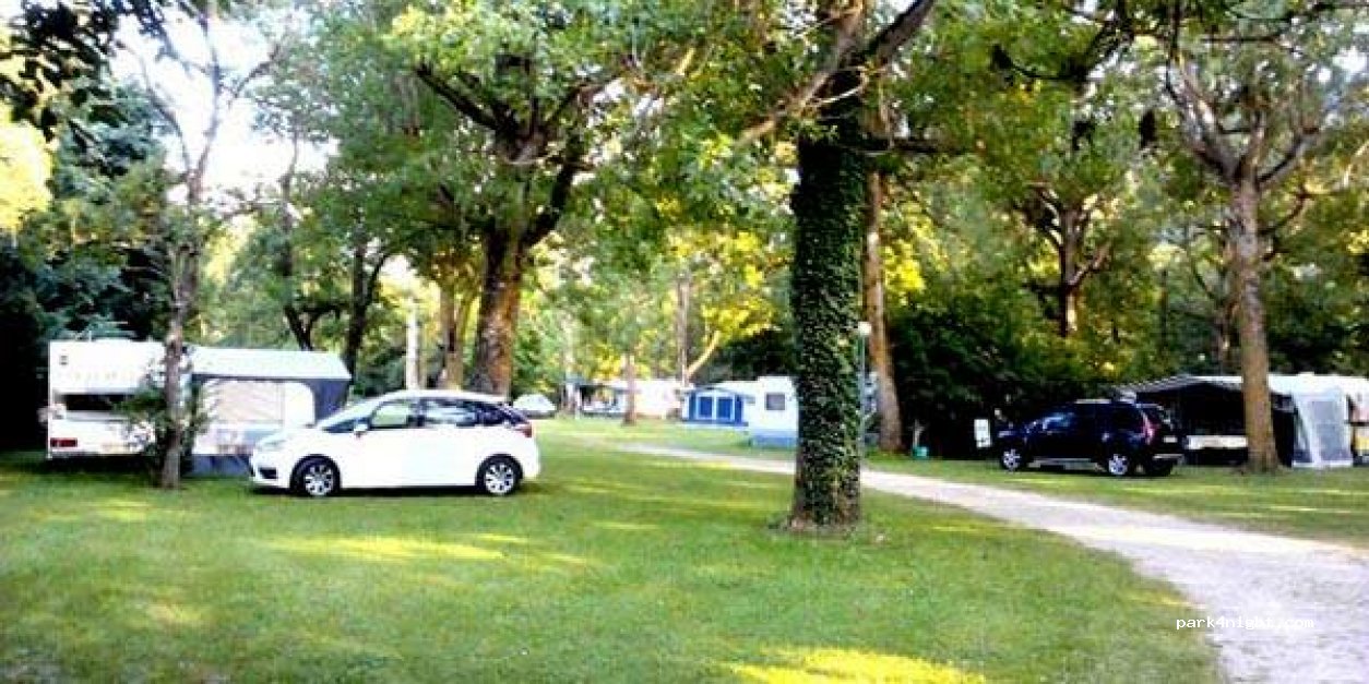 Campsite Le Clos des Peupliers — foto 2