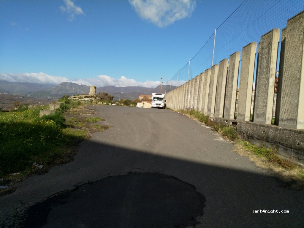 (95012) Castiglione di Sicilia - 128 Via San Vincenzo — foto