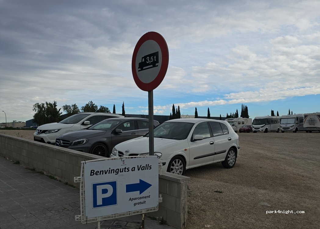 (43800) Valls - 12 Passeig President Tarradellas — foto 4