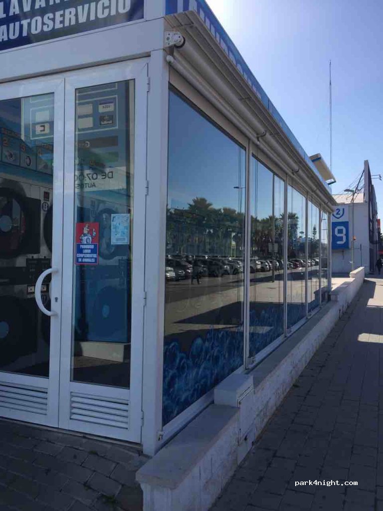 (03183) Torrevieja - 74 Avenida de las Cortes Valencianas — foto 2