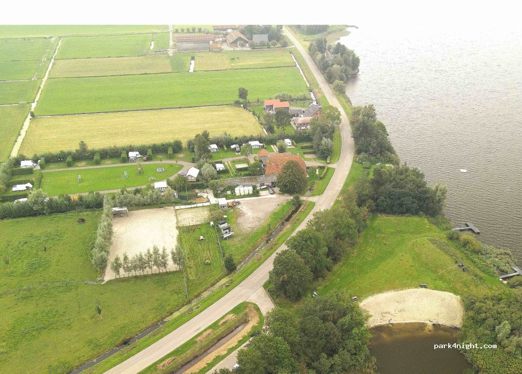 Mini camping Pressefinne — foto