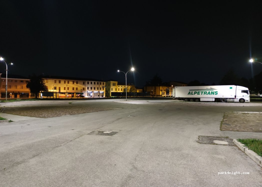 (31020) San Zenone degli Ezzelini - — foto 2