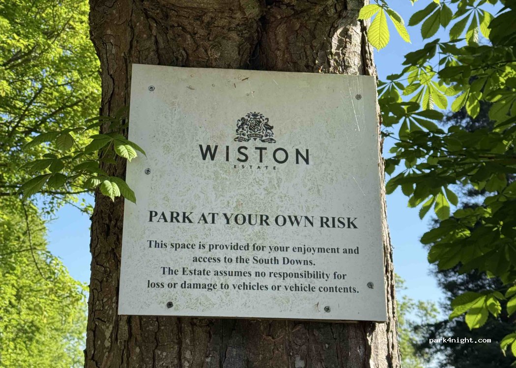 (BN44 3DR) Wiston - Chanctonbury Ring Road — foto 3