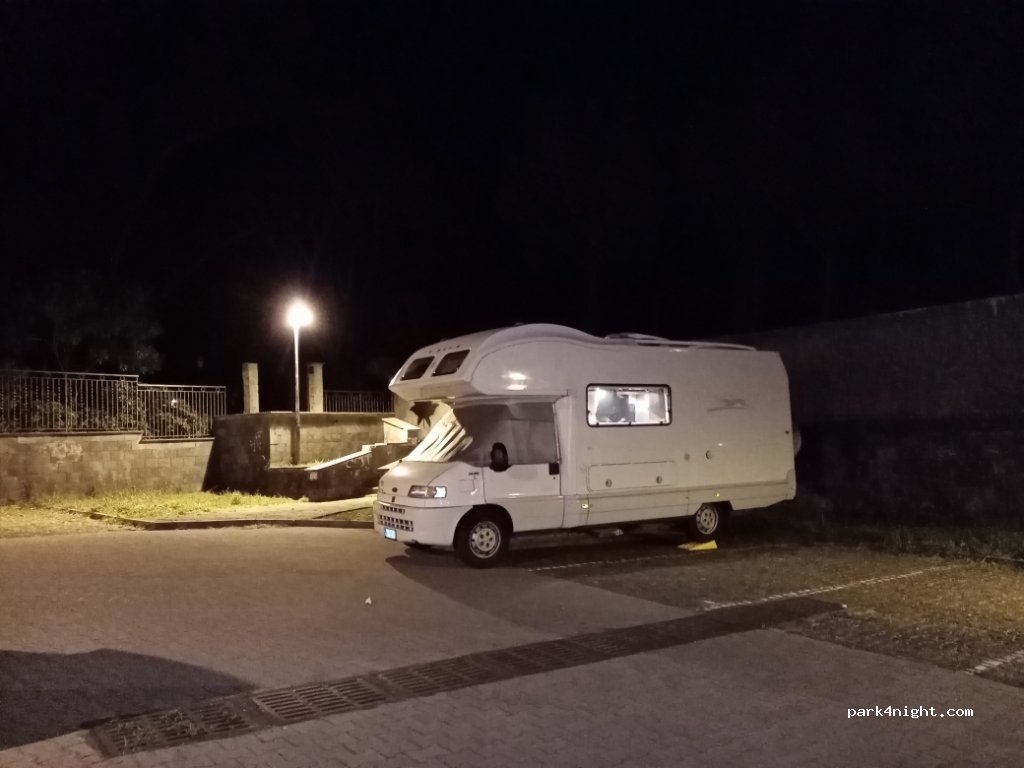 (95030) Nicolosi - 16 Via Monti Rossi — foto 3