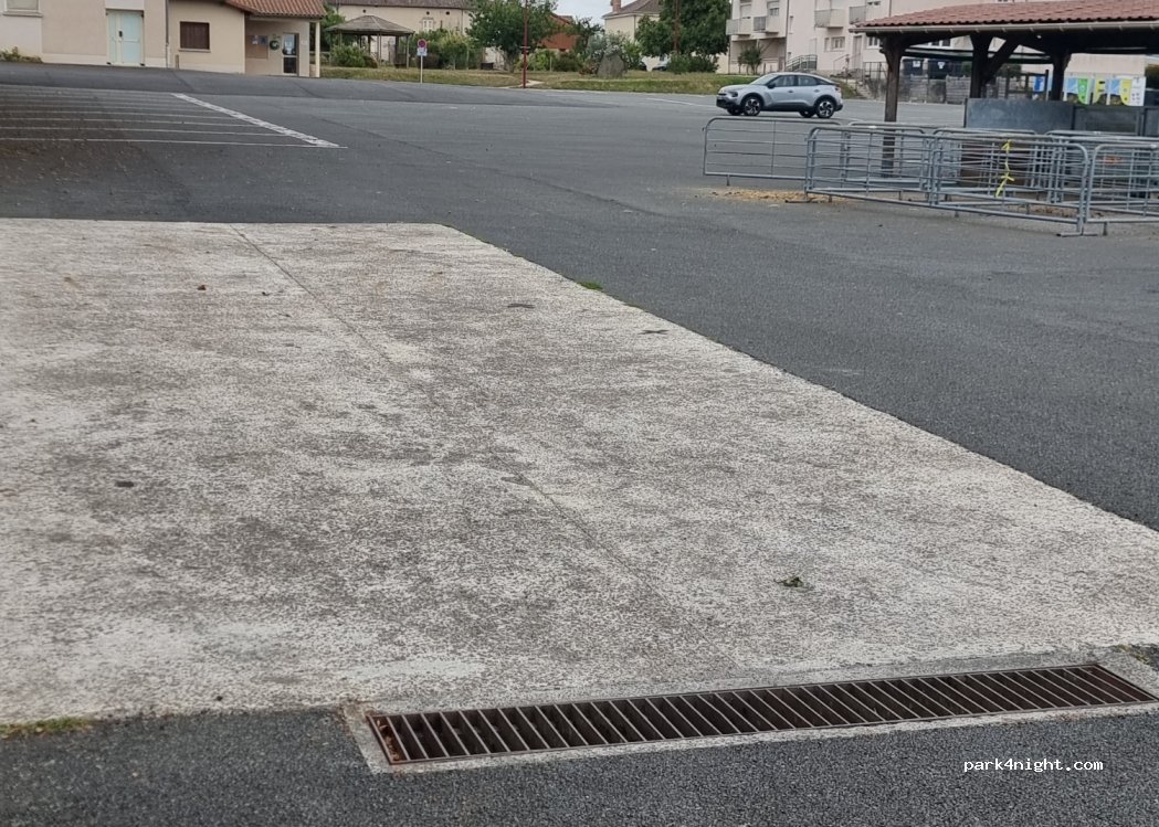 (87330) Val-d'Issoire - 8 Rue du Marché — foto 4