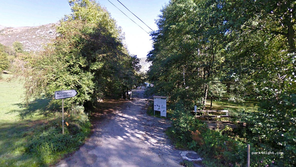 Camping des Grottes **** — foto
