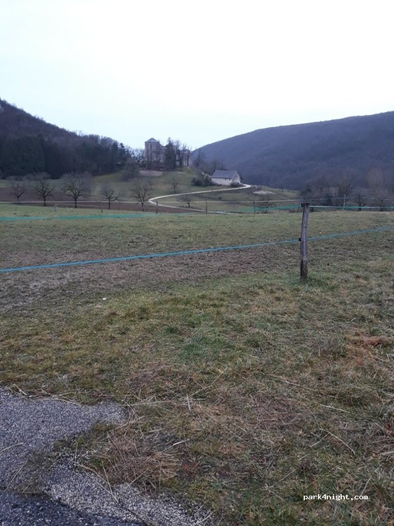 (01470) Seillonnaz - D87 — foto