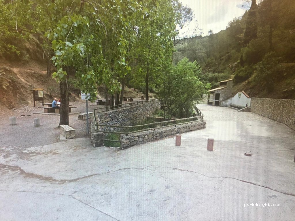 (12221) Suera / Sueras - Pista de Castro — foto