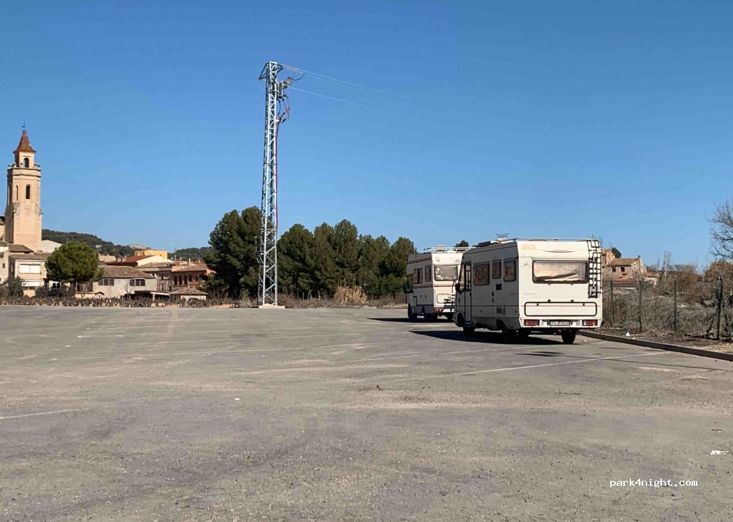 (43423) Pira - 10 Carrer Cèsar Martinell — foto