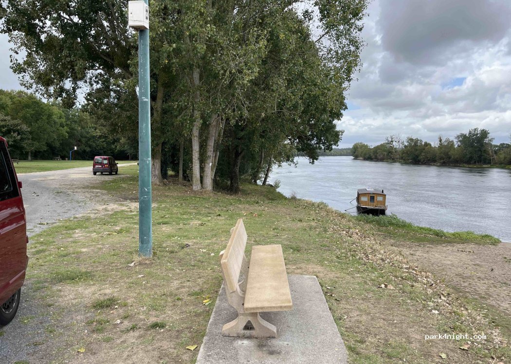 (49350) Gennes - 13 Avenue des Cadets de Saumur — foto 3